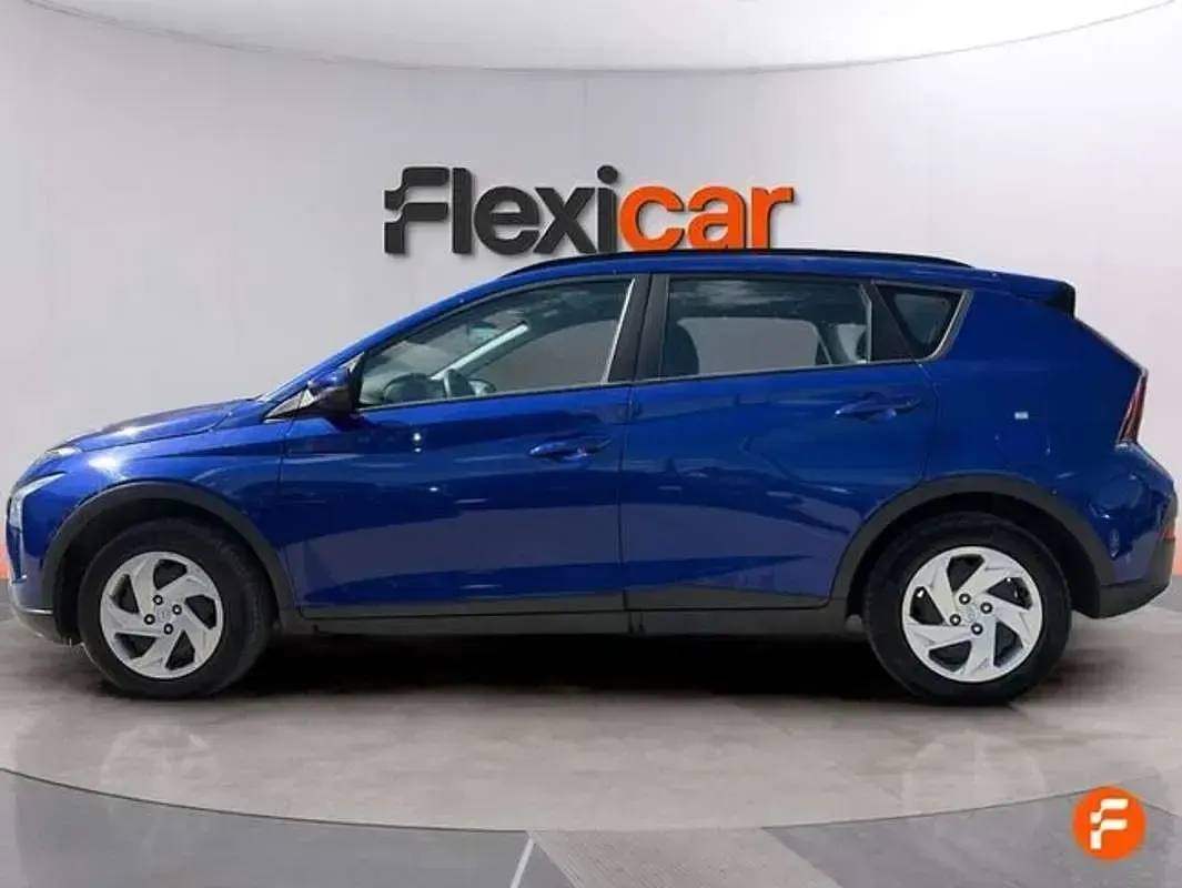 Usado Hyundai Bayon 84 CV (61 kW) 2023 Azul SUV