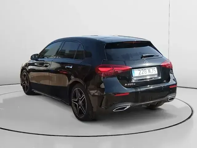 Usado Mercedes A200 150 CV (110 kW) 2023 Negro Berlina
