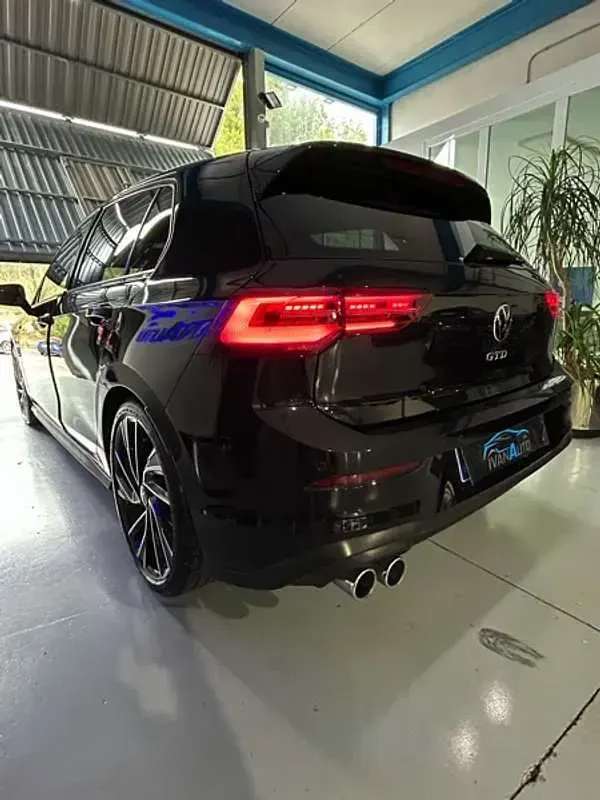 Usado VW Golf VIII GTD 200 CV (147 kW) 2021 Negro Utilitario