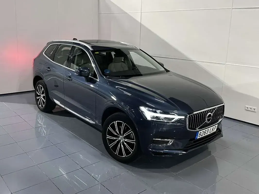 Usado Volvo XC60 Inscription 340 CV (250 kW) 2020 Azul SUV