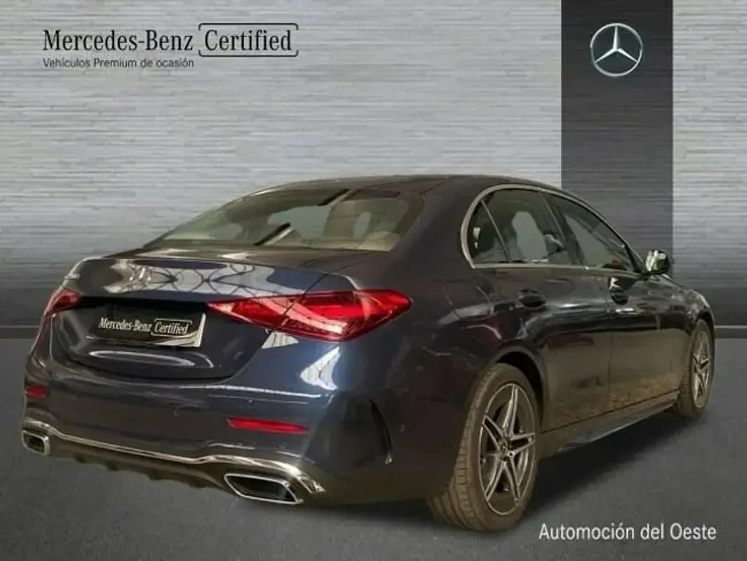 Usado Mercedes C220 AMG line 200 CV (147 kW) 2024 Azul Berlina