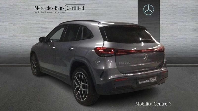 Usado Mercedes EQA250 139 kW (190 CV) 2021 Gris SUV