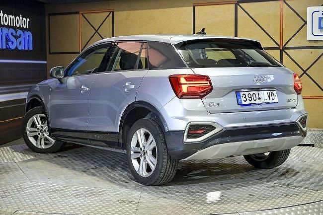 Usado Audi Q2 Advanced 116 CV (85 kW) 2021 Gris SUV