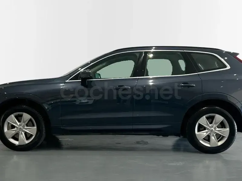 Usado Volvo XC60 Core 197 CV (144 kW) 2023 Azul SUV