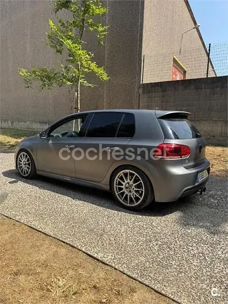 Usado VW Golf VII R 270 CV (198 kW) 2012 Gris / plata Berlina
