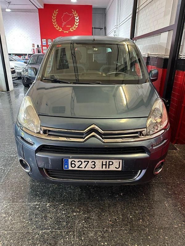 Usado Citroën Berlingo Seduction 114 CV (83 kW) 2013 Gris Monovolumen