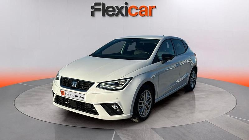 Usado Seat Ibiza FR 116 CV (85 kW) 2024 Blanco Berlina