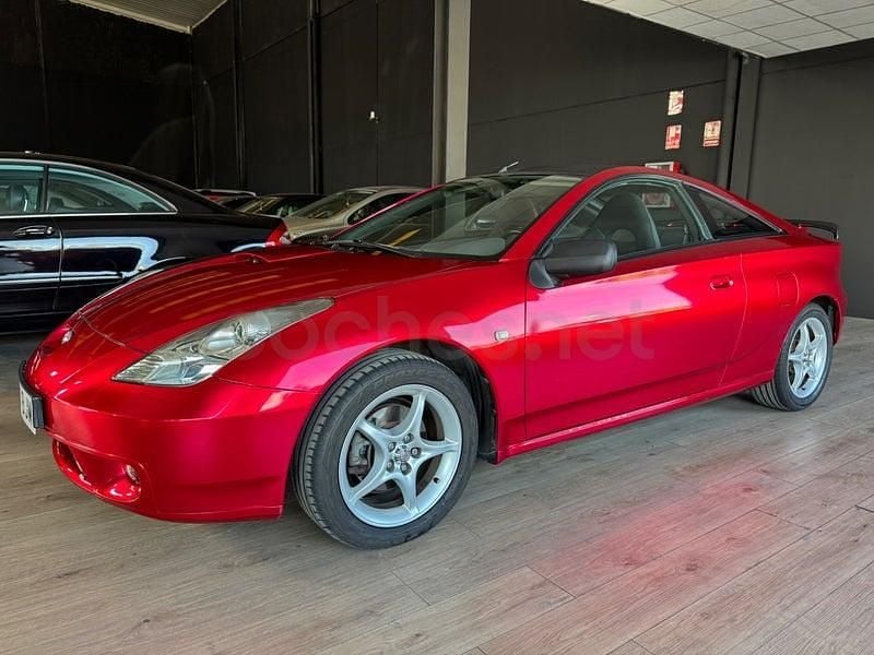 Usado Toyota Celica 192 CV (141 kW) 2001 Rojo Coupe