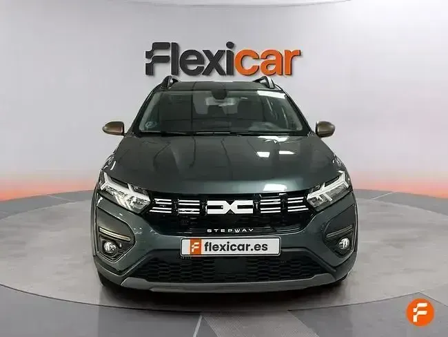 Usado Dacia Sandero Essentiel 101 CV (74 kW) 2024 Verde