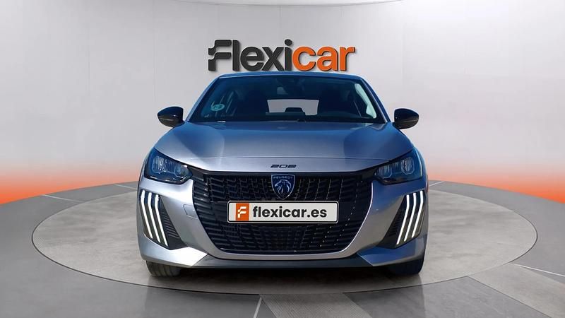 Usado Peugeot 208 Active 100 CV (73 kW) 2024 Gris Utilitario