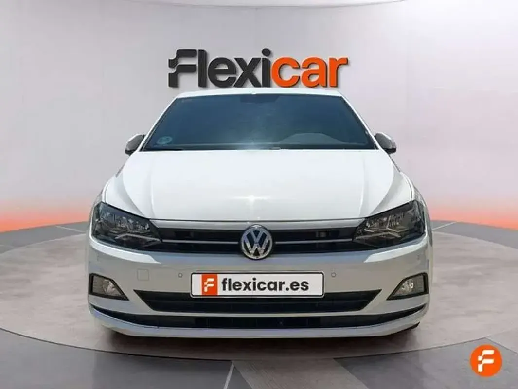 Usado VW Polo Sportline 116 CV (85 kW) 2019 Blanco Utilitario