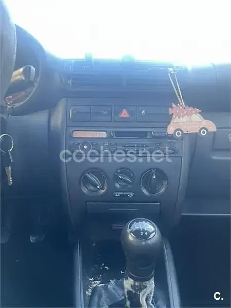 Usado Seat Toledo Stella 110 CV (80 kW) 2002 Gris / plata Berlina