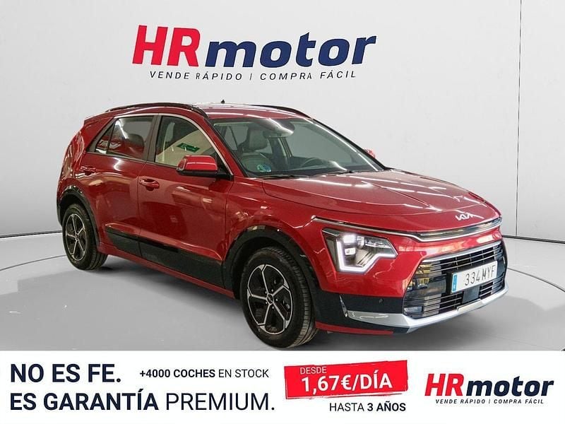Usado Kia Niro 129 CV (94 kW) 2025 Rojo SUV