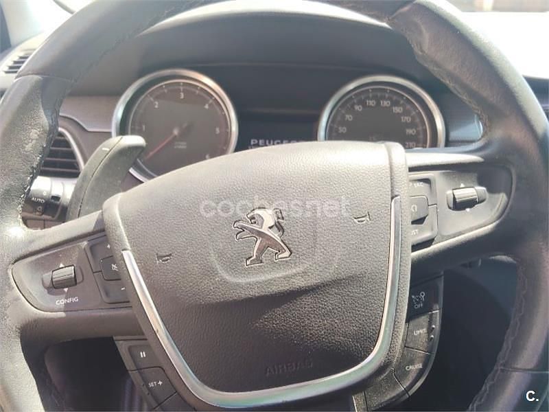Blanco Usado 2017 Peugeot 508 Active Familiar | 12.500 € (Un poco caro) - Imagen 1/1