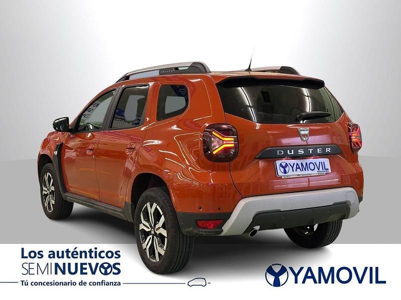 Begagnad Dacia Duster Prestige 130 HK (95 kW) 2022 Orange SUV