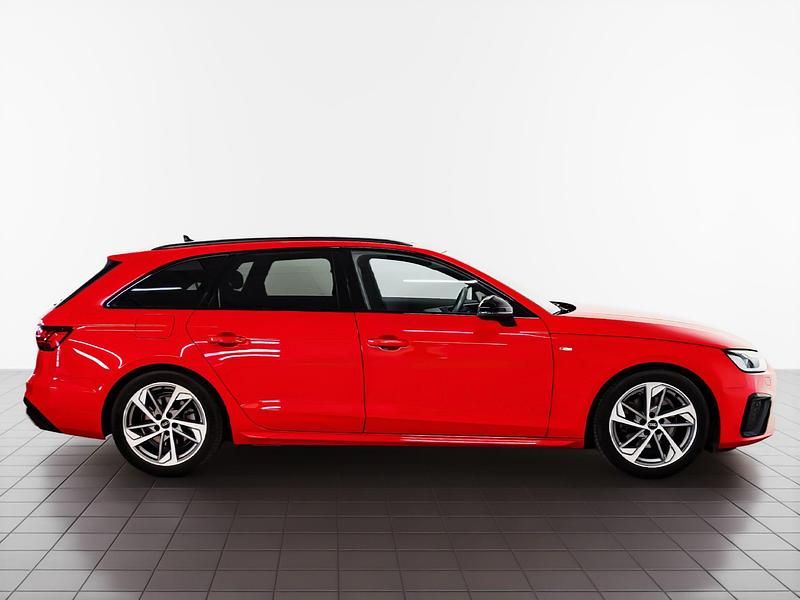 Usado Audi A4 S-Line 163 CV (119 kW) 2024 Rojo Familiar