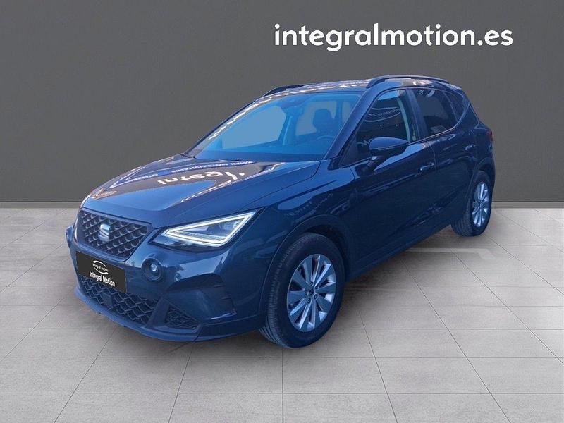 Negro Usado 2025 Seat Arona Style SUV | 18.900 € (Precio justo) - Imagen 1/4