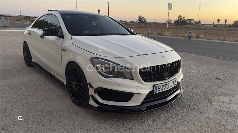 Blanco Usado 2016 Mercedes CLA45 AMG Berlina | 31.500 € (Caro) - Imagen 1/4