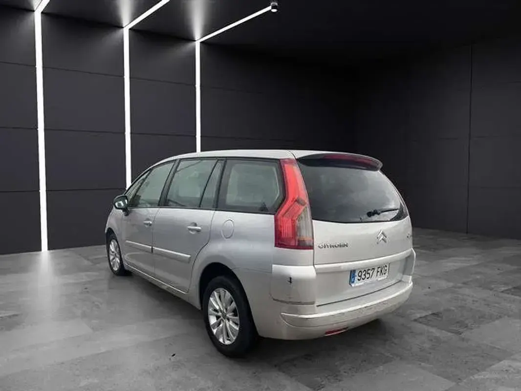 Usado Citroën Grand C4 Picasso Exclusive 110 CV (80 kW) 2007 Gris Monovolumen