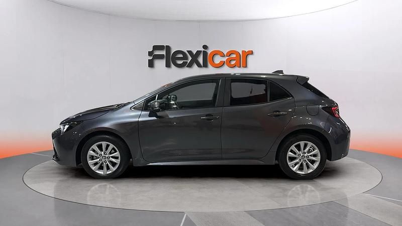 Usado Toyota Corolla Business Edition 140 CV (102 kW) 2024 Gris Berlina