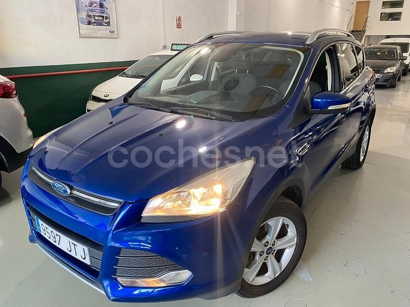 Azul Usado 2016 Ford Kuga Trend SUV | 10.900 € (Buen precio) - Imagen 1/4