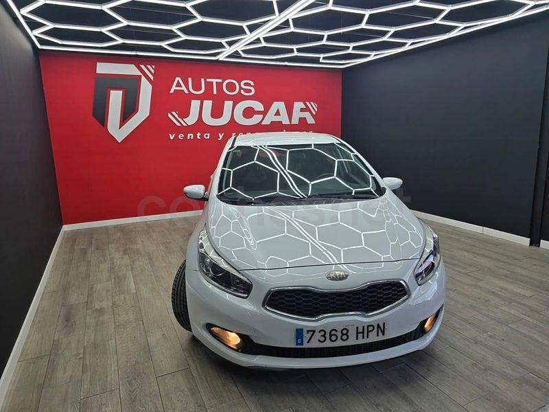 Usado Kia Ceed GT 90 CV (66 kW) 2013 Blanco Berlina