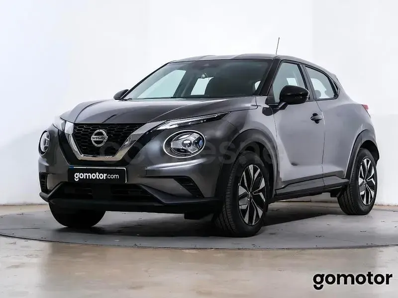 Usado Nissan Juke Tekna 114 CV (83 kW) 2021 Gris / plata SUV