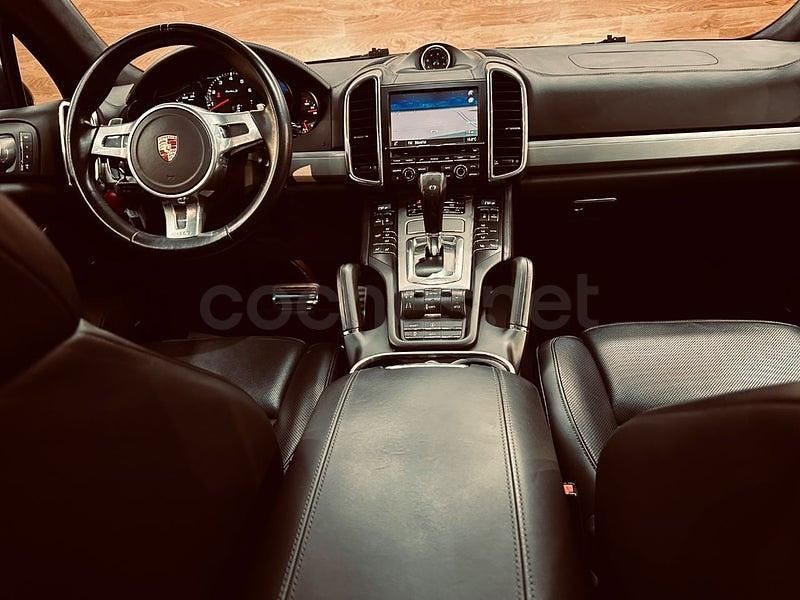 Usado Porsche Cayenne Turbo S 550 CV (404 kW) 2013 Blanco SUV