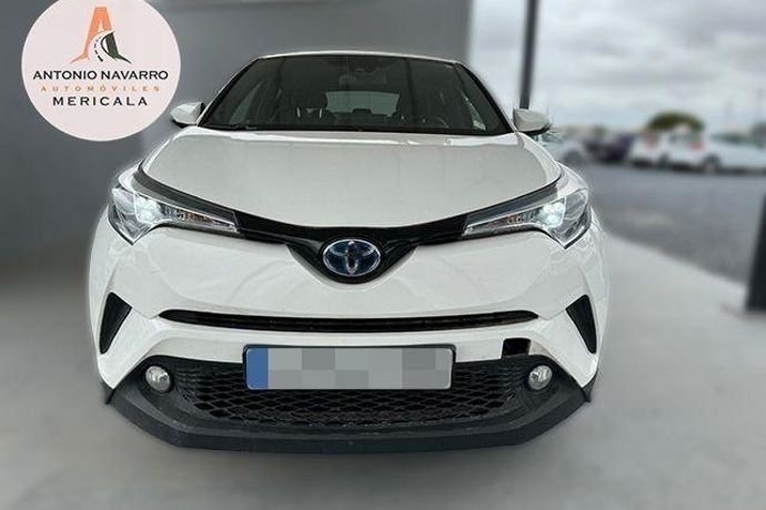 Usado Toyota C-HR Active 125 CV (91 kW) 2019 SUV