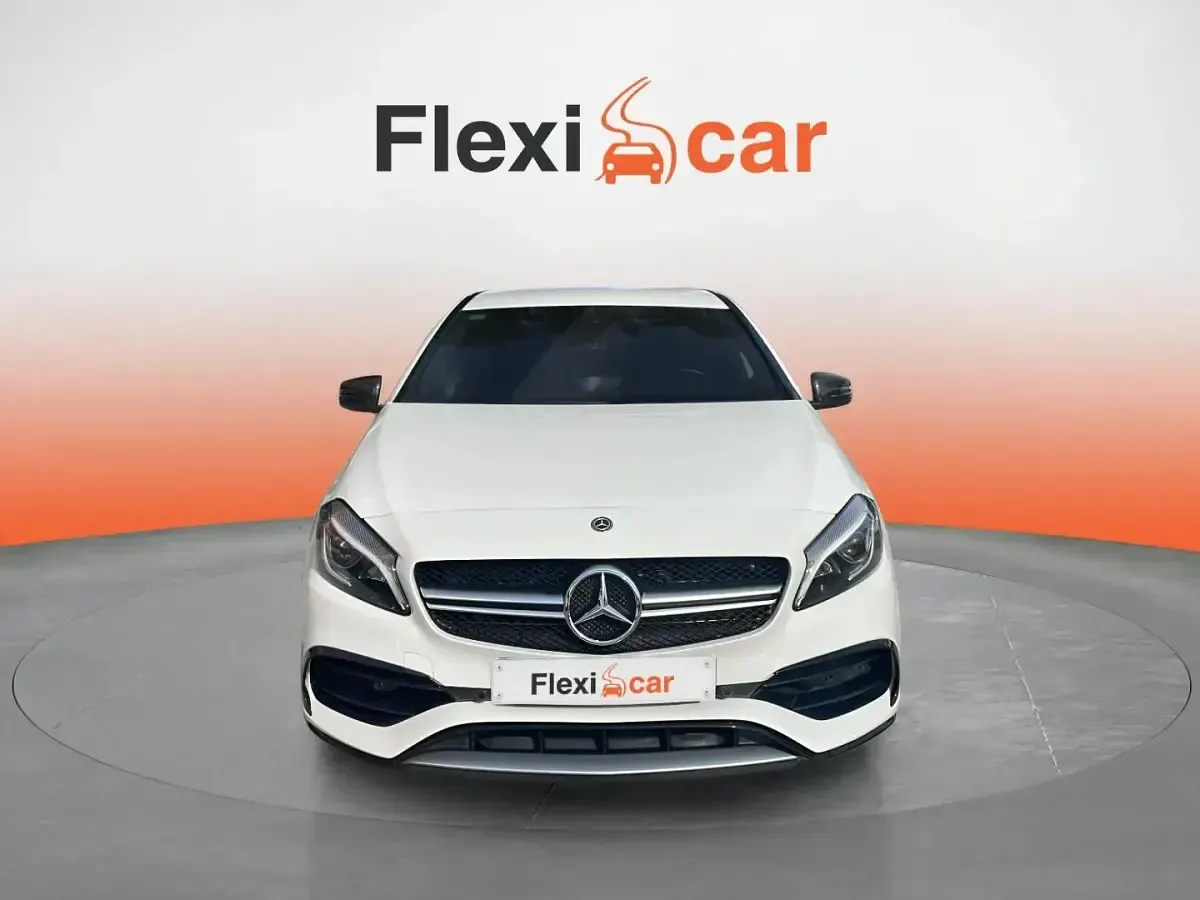 Usado Mercedes A45 AMG AMG 381 CV (280 kW) 2017 Blanco Utilitario