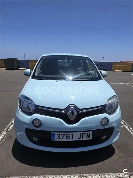 Usado Renault Twingo Zen 90 CV (66 kW) 2015 Azul Utilitario
