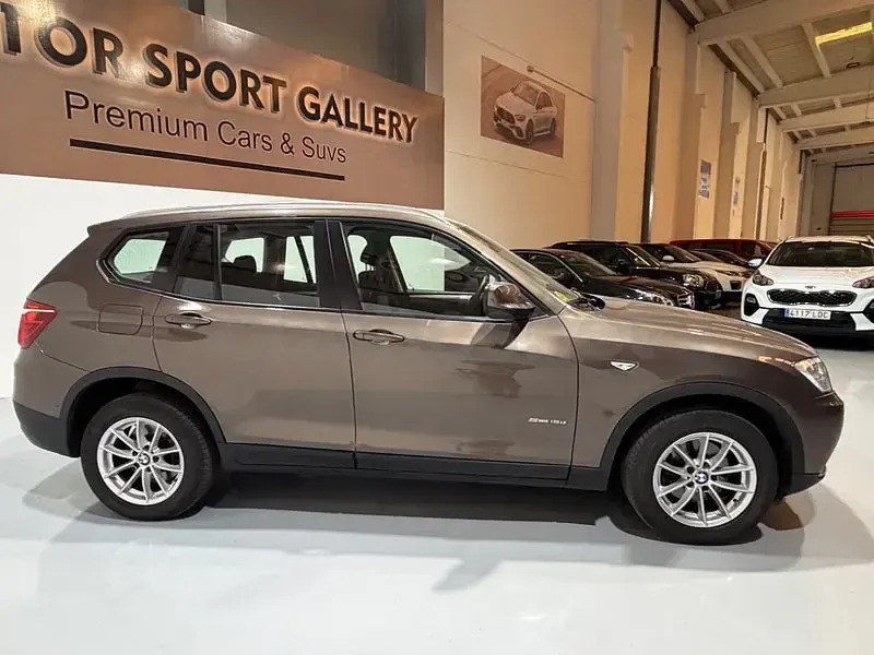 Usado BMW X3 Comfort Edition 150 CV (110 kW) 2014 Gris / plata SUV