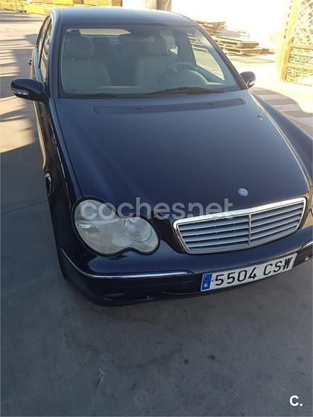 Azul Usado 2004 Mercedes C240 Avantgarde Berlina | 5000 € - Imagen 1/4