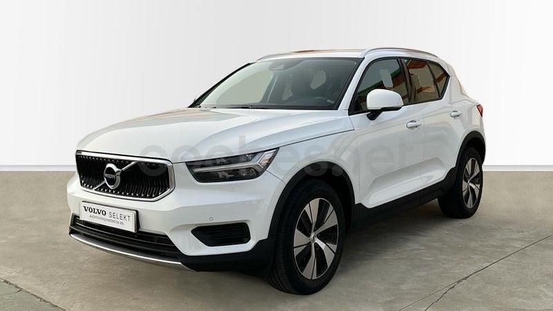 Usado Volvo XC40 Momentum 163 CV (119 kW) 2021 Blanco SUV