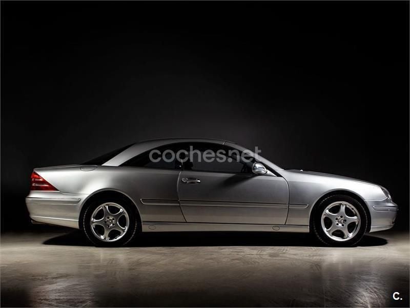 Usado Mercedes CL500 306 CV (225 kW) 2002 Gris / plata Coupe