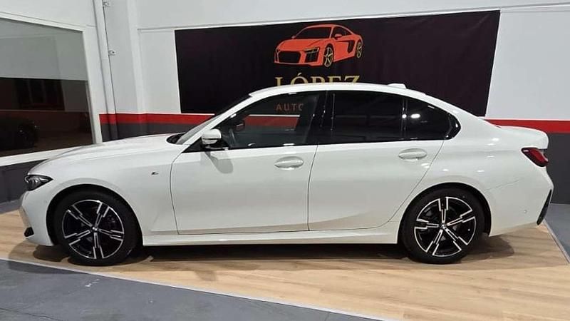 Blanco Usado 2024 BMW 318 M Sport Berlina | 41.900 € - Imagen 1/4