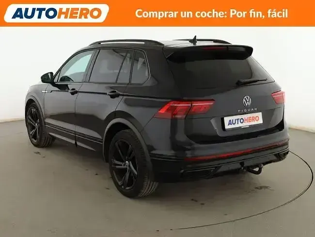Usado VW Tiguan R-line 150 CV (110 kW) 2023 Negro SUV