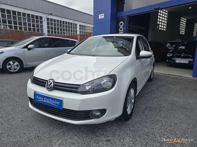Usado VW Golf VI 105 CV (77 kW) 2011 Blanco Utilitario