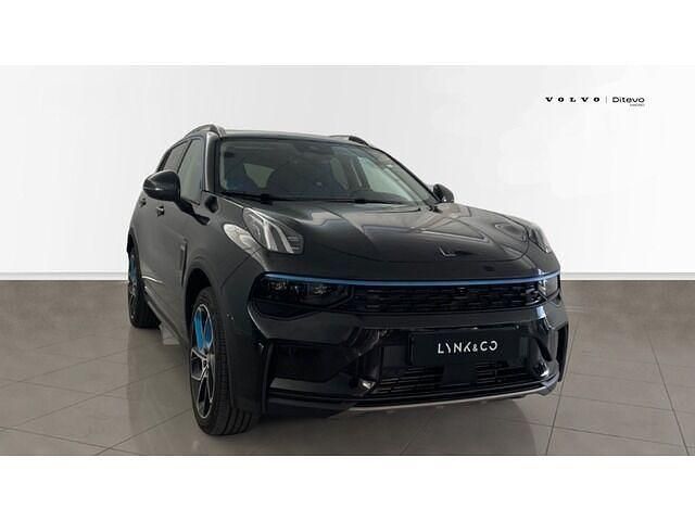 Usado Lynk & Co 01 261 CV (191 kW) 2023 Negro SUV