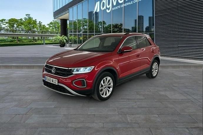 Usado 2023 VW T-Roc Life SUV | 26.900 € (Precio justo) - Imagen 1/4