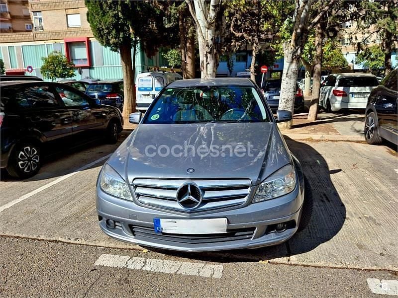 Gris / plata Usado 2010 Mercedes C220 Berlina | 9900 € (Precio justo) - Imagen 1/4