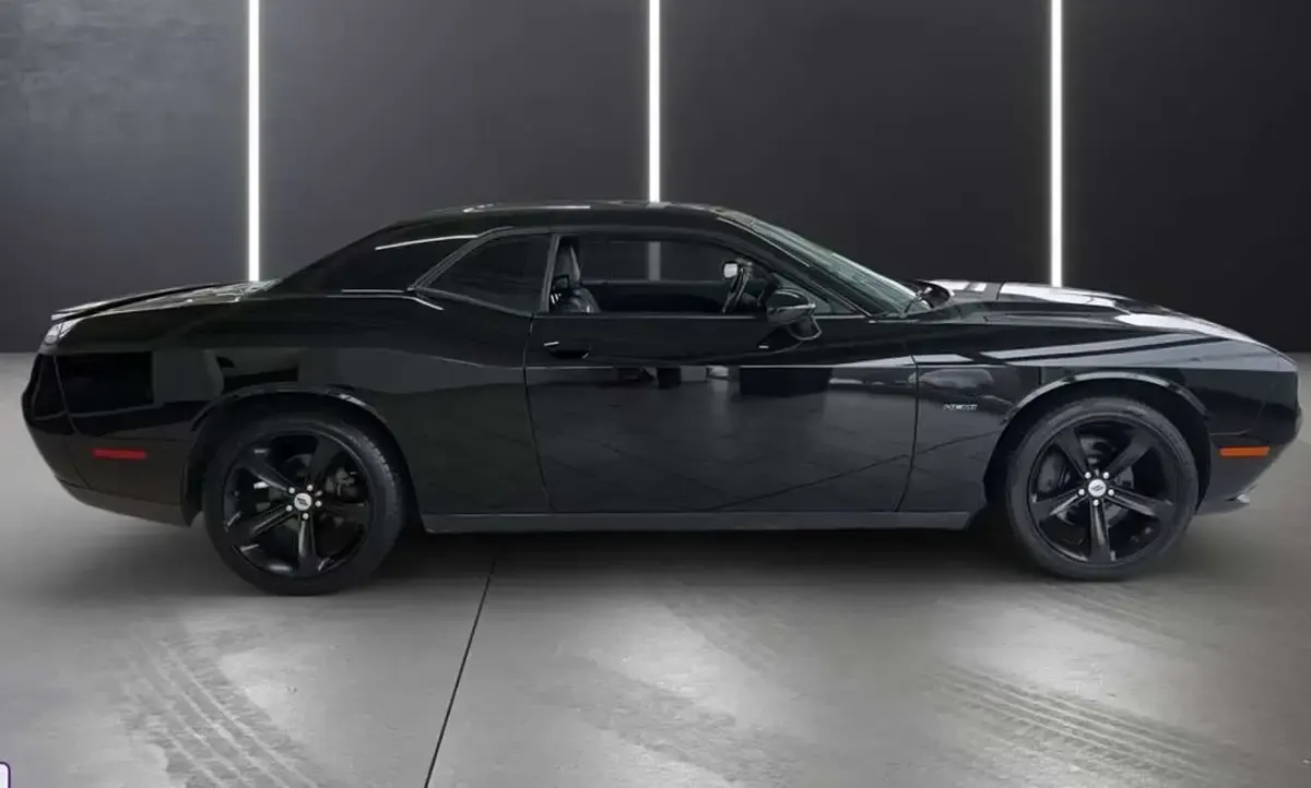 Usado Dodge Challenger 374 CV (275 kW) 2017 Negro Coupe