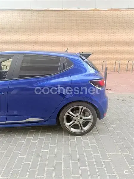 Usado Renault Clio IV Zen 120 CV (88 kW) 2017 Azul Berlina