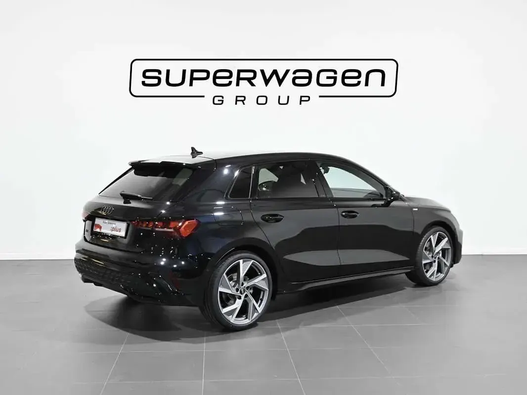 Usado Audi A3 Sportback 150 CV (110 kW) 2025 Negro Utilitario
