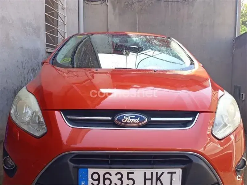 Usado Ford C-MAX Trend 115 CV (84 kW) 2012 Rojo Monovolumen