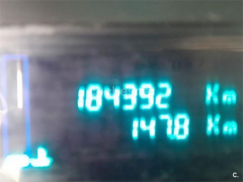 Usado Renault Scénic II Dynamique 120 CV (88 kW) 2005 Negro Monovolumen