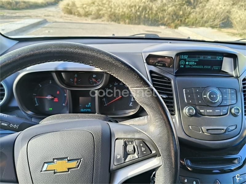 Usado Chevrolet Orlando LT 130 CV (95 kW) 2012 Blanco Monovolumen