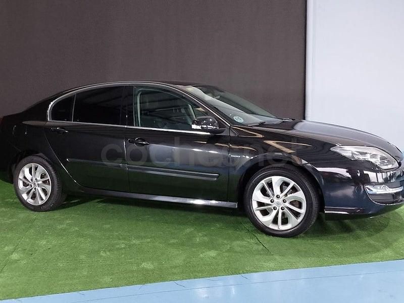 Usado Renault Laguna III LIMITED 130 CV (95 kW) 2014 Negro Berlina