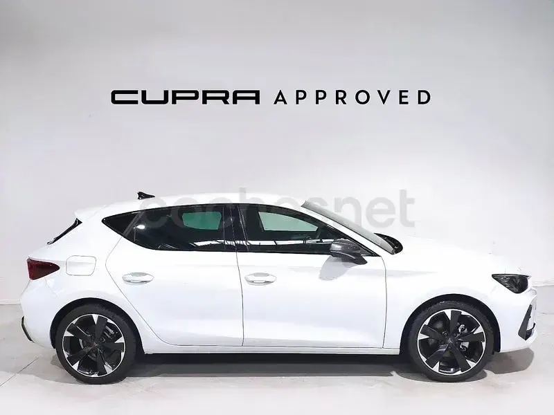 Usado Cupra Leon 150 CV (110 kW) 2025 Blanco Berlina