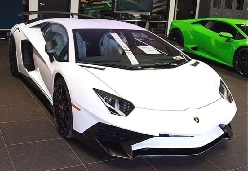 Blanco Usado 2019 Lamborghini Aventador Coupe | 571.900 € - Imagen 1/1